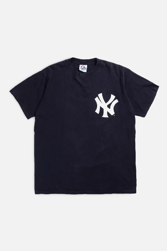 Vintage NY Yankees MLB Tee - M Satin Blend Silk Blend Wool Blend