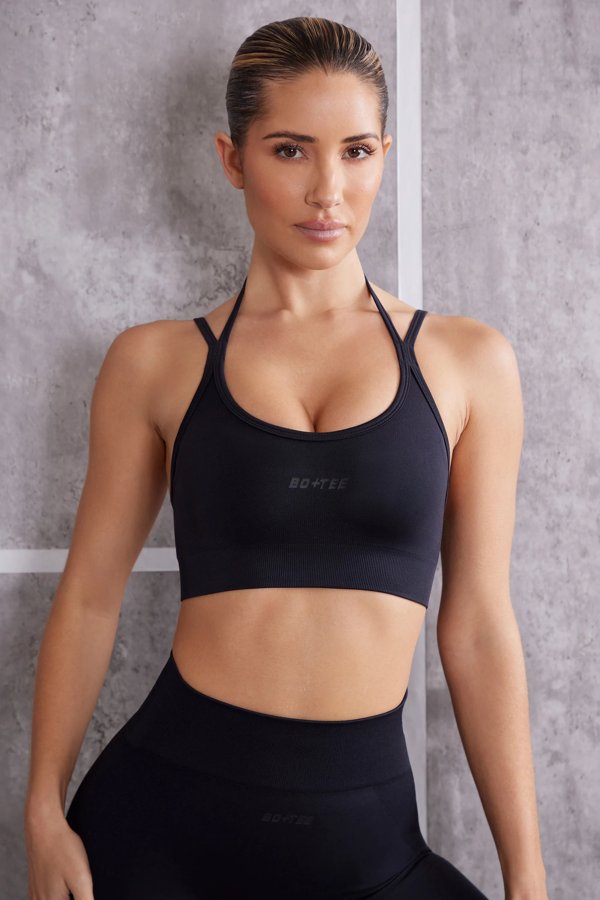 Scoop Neck Sports Bra in Jet Black Breathable Sports Bra