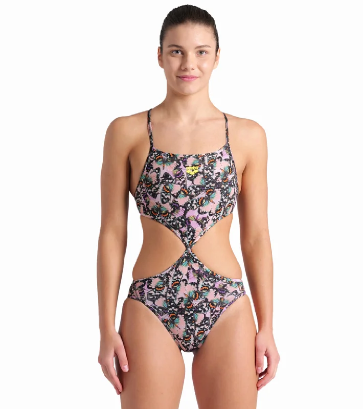 Arena Women's Rule Breaker Twist'N'Mix One Piece Swimsuit Full Coverage Swimsuit